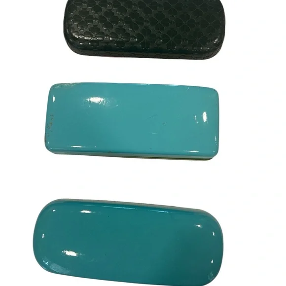 Kate Spade Teal Polka Dot Phone Case and 3 glasses cases - Picture 3 of 7